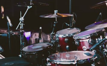 Czym smarować bębny hamulcowe?