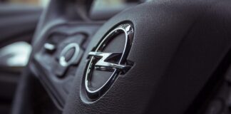 Dlaczego GM sprzedał Opla?