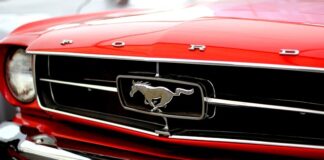 Jakie auto do 30 tys 2023?