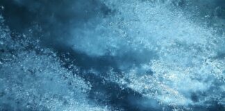 Czy można jeździć bez górnej osłony silnika?