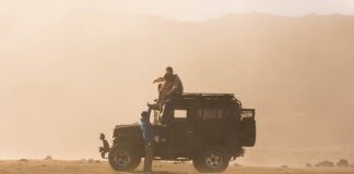 Kto jest właścicielem marki Jeep?